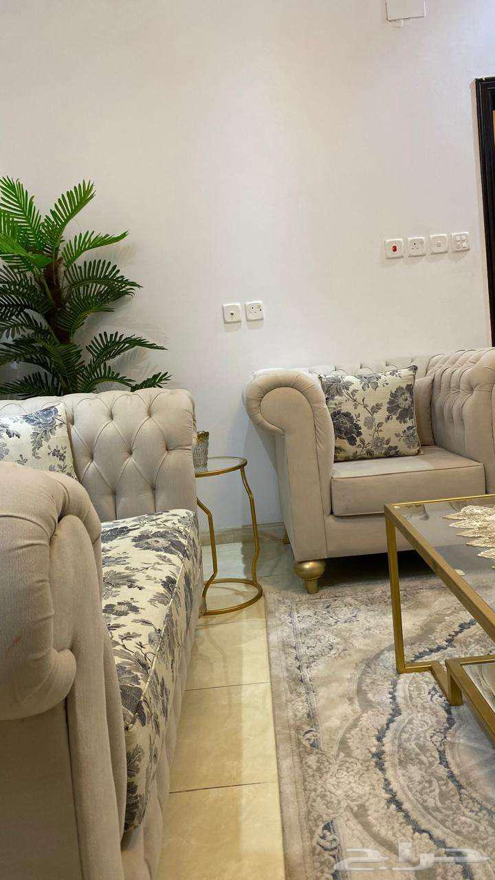 أثاث للبيع64389211068929111