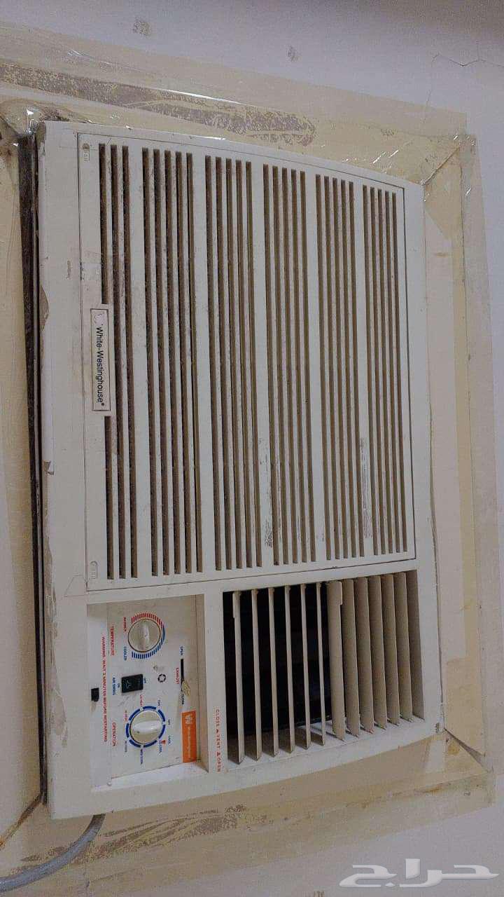 مكيف للبيع 450 ريل . مكه64381041010690110