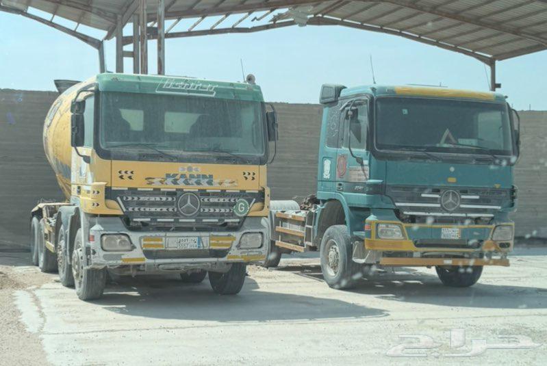 للبيع مجموعة من المعدات تريلات64383497533315112