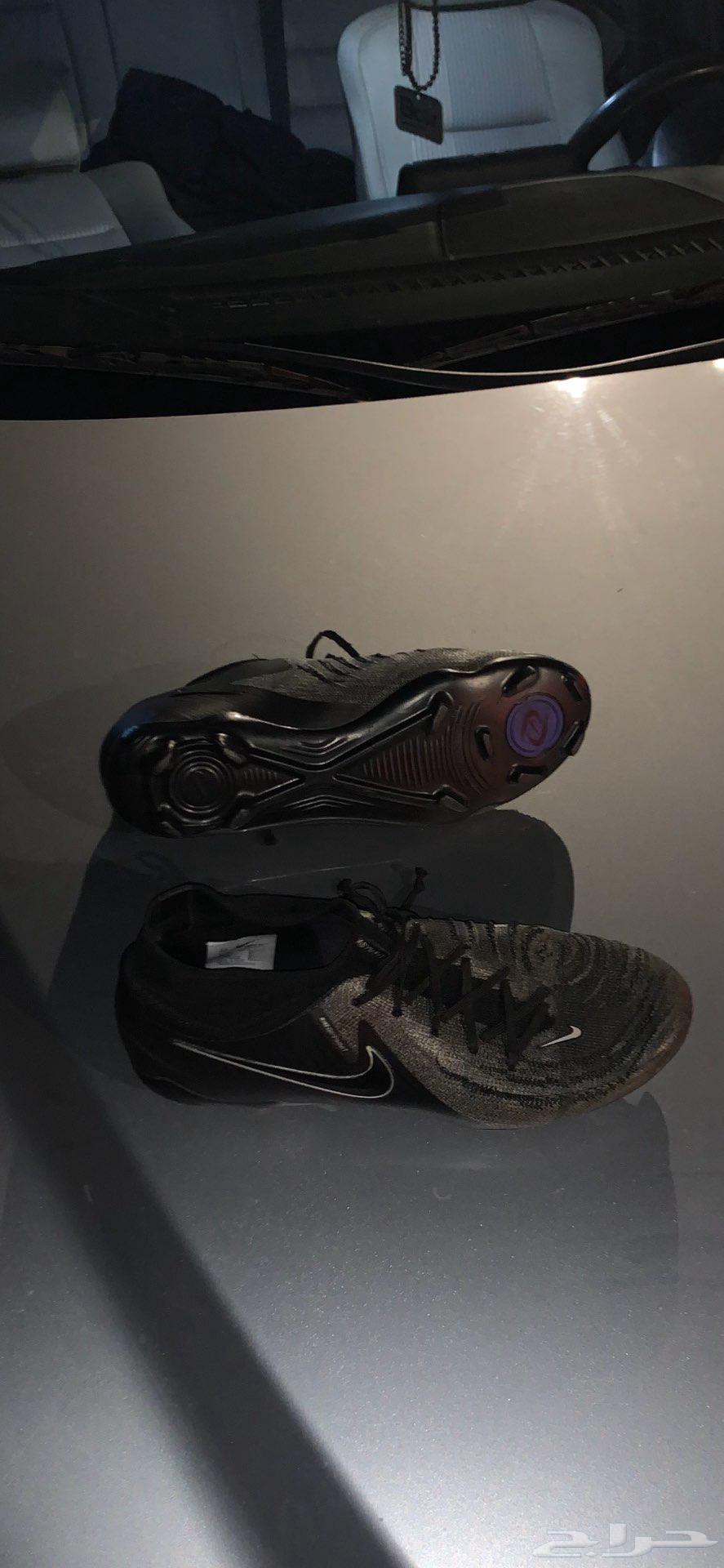 جزمة كرة قدم نايك سوداء64393804929283111