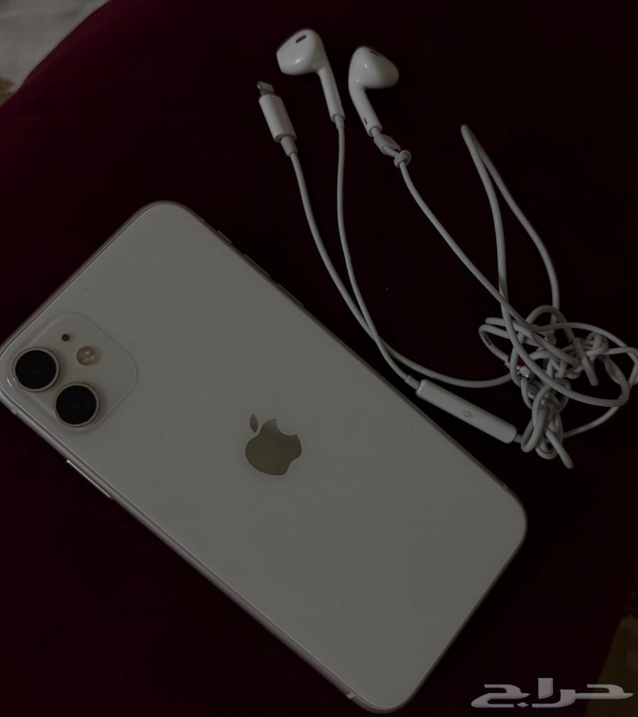 ايفون 11 نظيف 63 قيقا64388702261377111