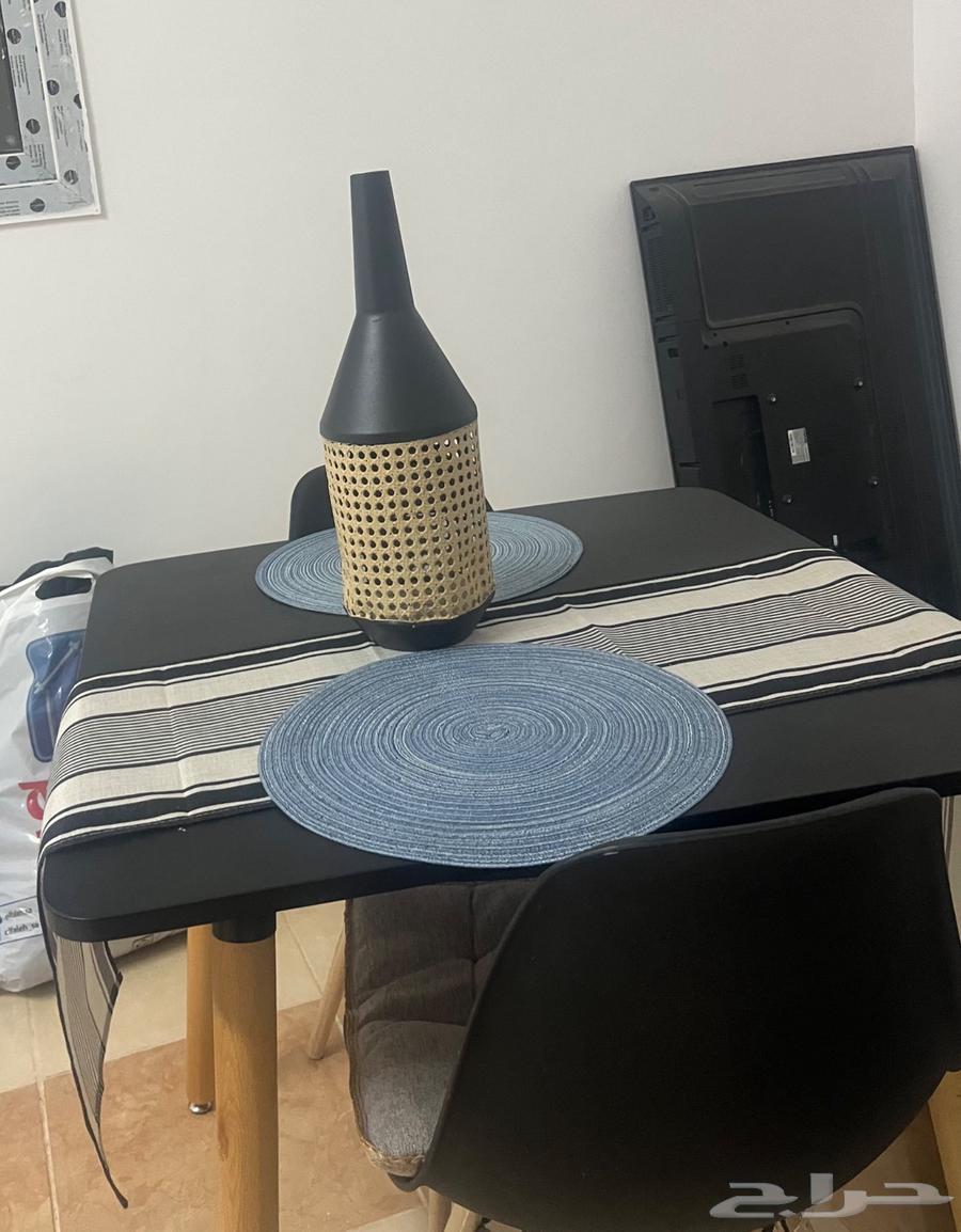 اثاث للبيع نظيف بسعر مناسب مانختلف64389350686850111