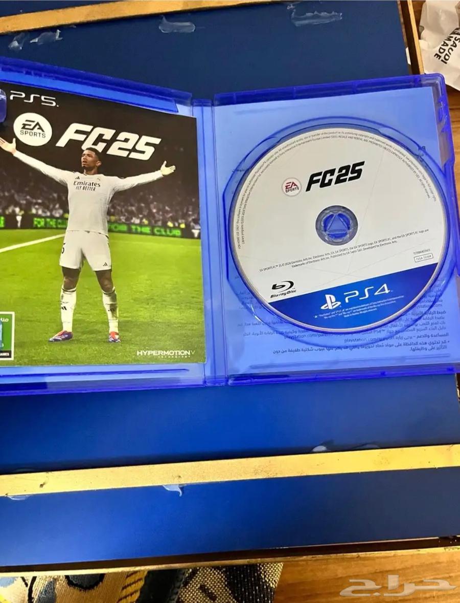 فيفا 25 نسخة PS4 نظيف للبيع64378789289986110