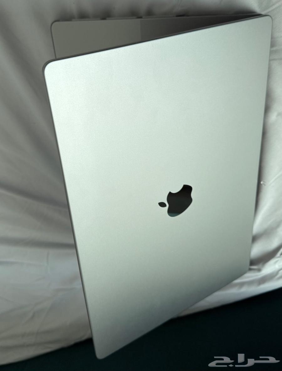 لاب MacBook pro m1 16 inch (Apple)64382279186563110