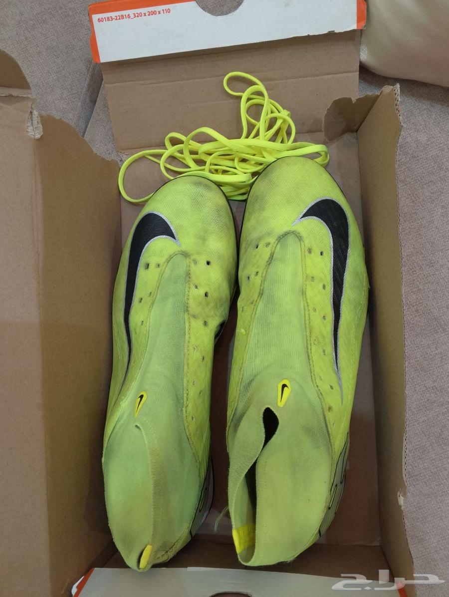 بوت كنادر حذاء كرة قدم64381864482945112