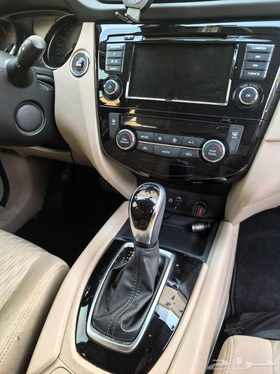 للبيع  نيسان إكس-تريل SV 2.5 موديل 2021 نص فل64525760228353113