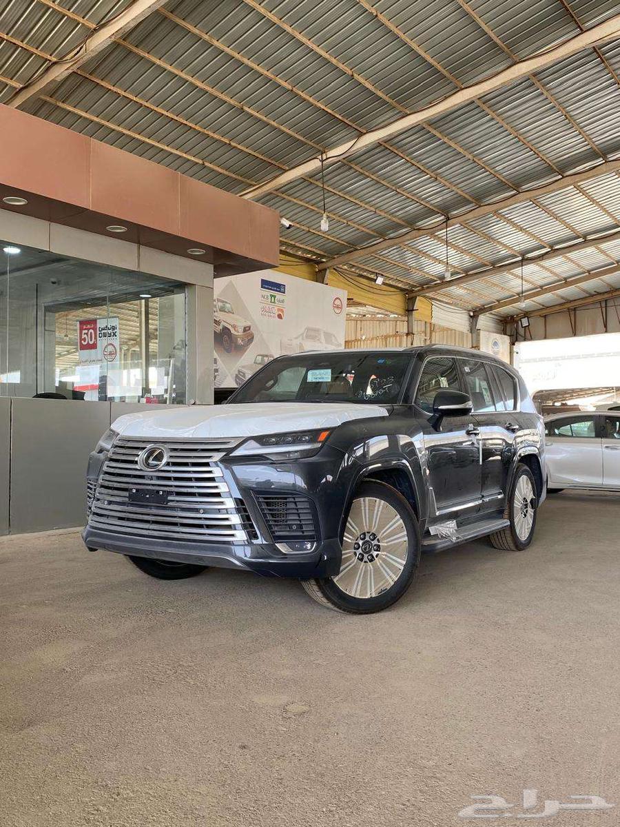 لكزس LX600 BBسعودي 2025ب570شامل ابيض واسود جملي لدى الفريدي64525718665602111