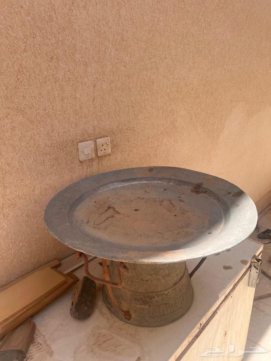 صينية نحاس قديمه64382127983361111