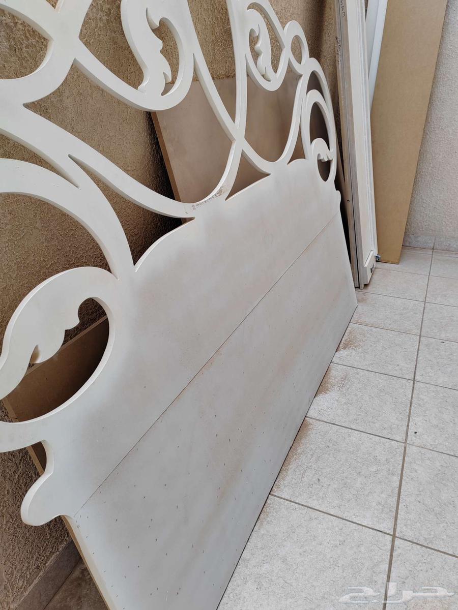 غرفة نوم بدون دولاب64382790689025110