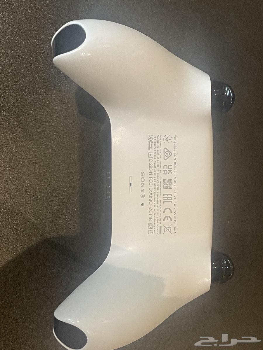 يد سوني 564383206407042113