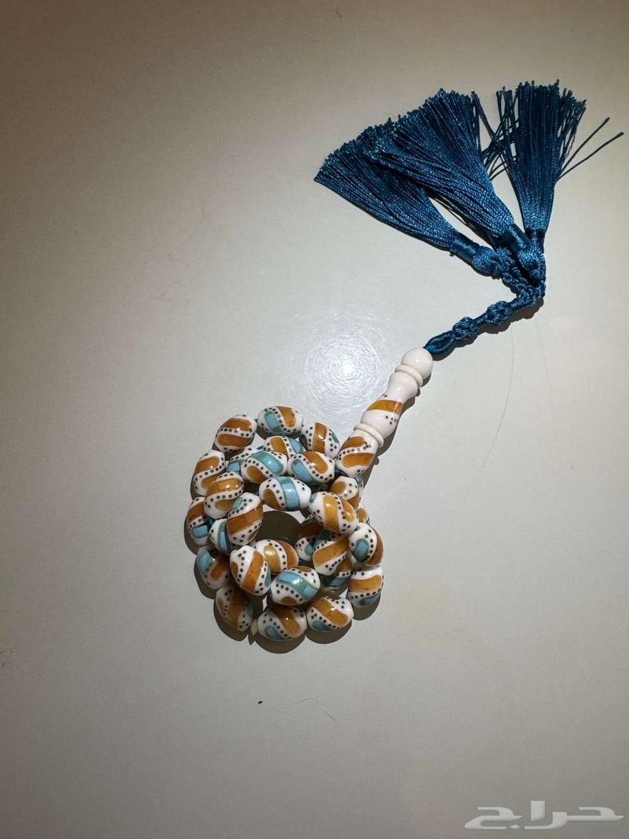 سبحه قديمه نادر عظم مطعمه كهرمان وفيروز ونحاس64383774450563111