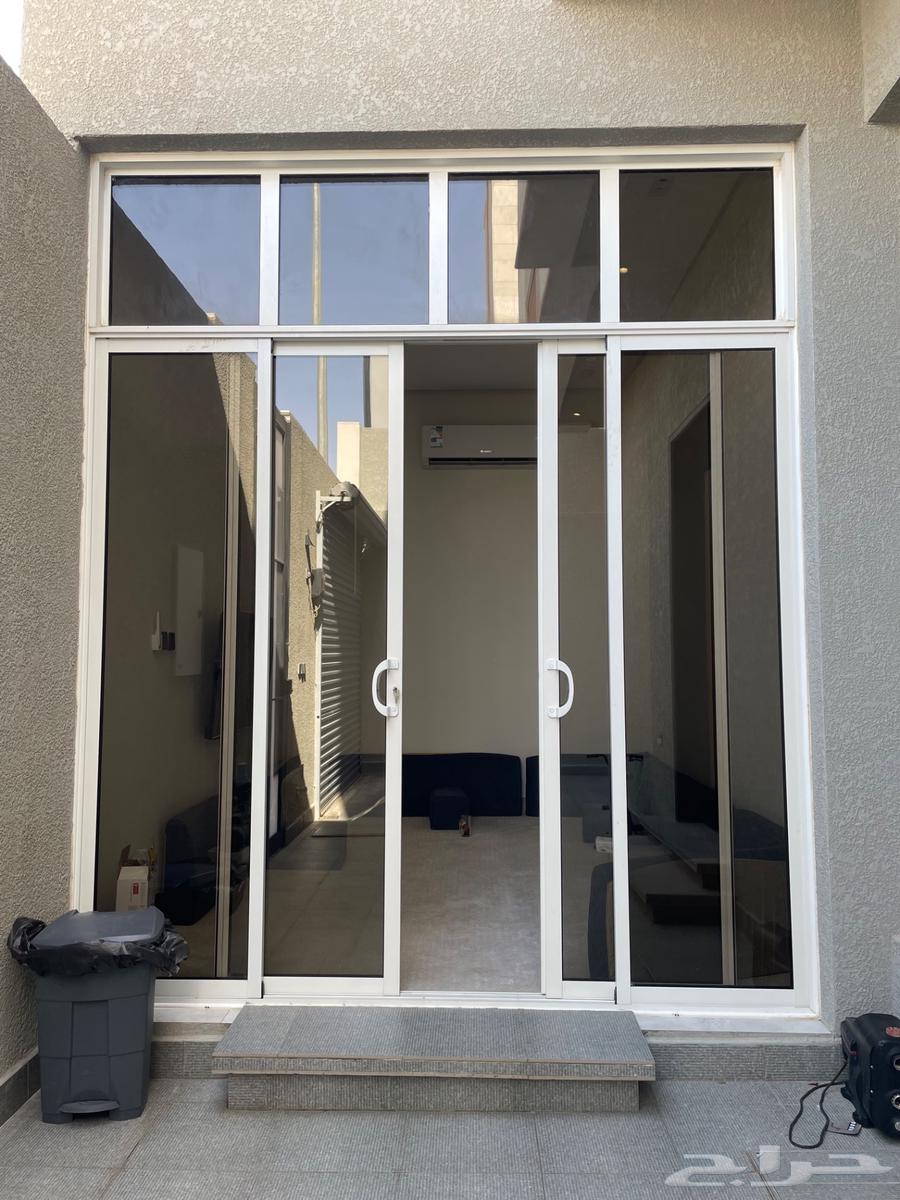 للبيع واجهة زجاج باب سحب المنيوم64384423894531111