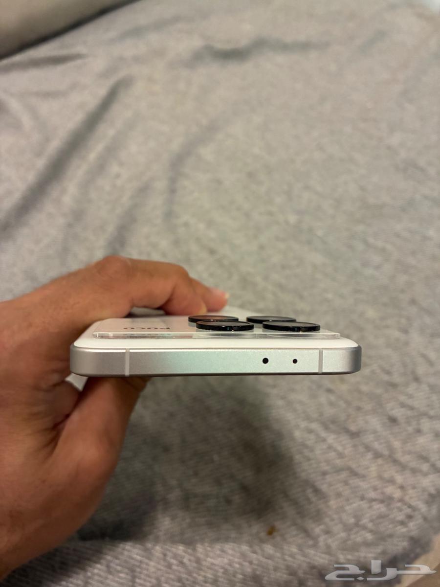 للبيع بوكو اف 6 برو64385327965571113