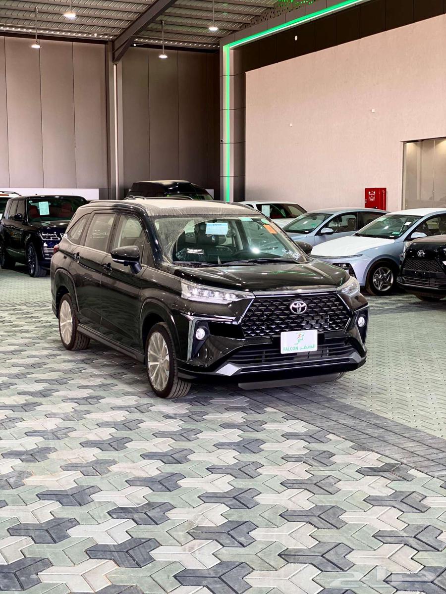 تويوتا فيلوز GLX بنزين 2025 أقساط وكاش مع خدمات مجانية64531110692611112