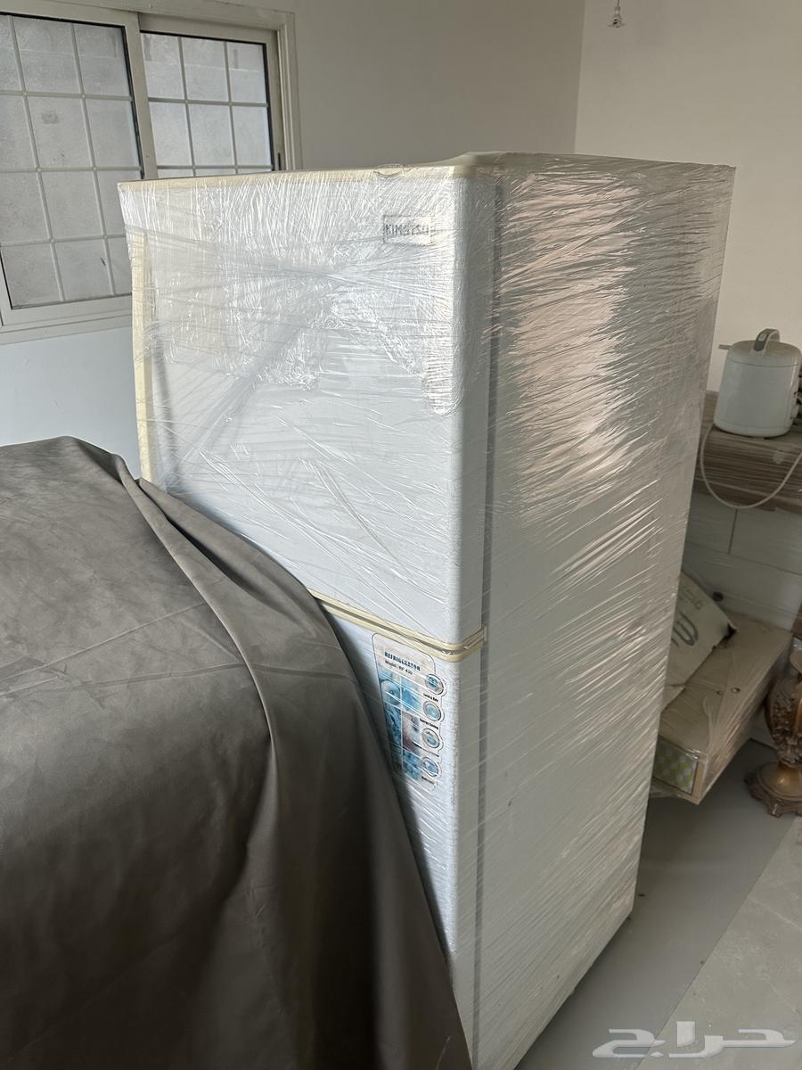 اثاث مكون من فرن 4 عيون ثلاجه ومكيف سبلت طن ونص64384745199745111