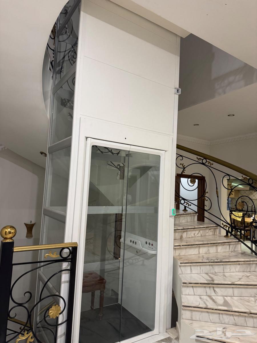 مصد منزلي شبة جديد بثلاث مستويات للبيع وتحت الضمان64387341323777110