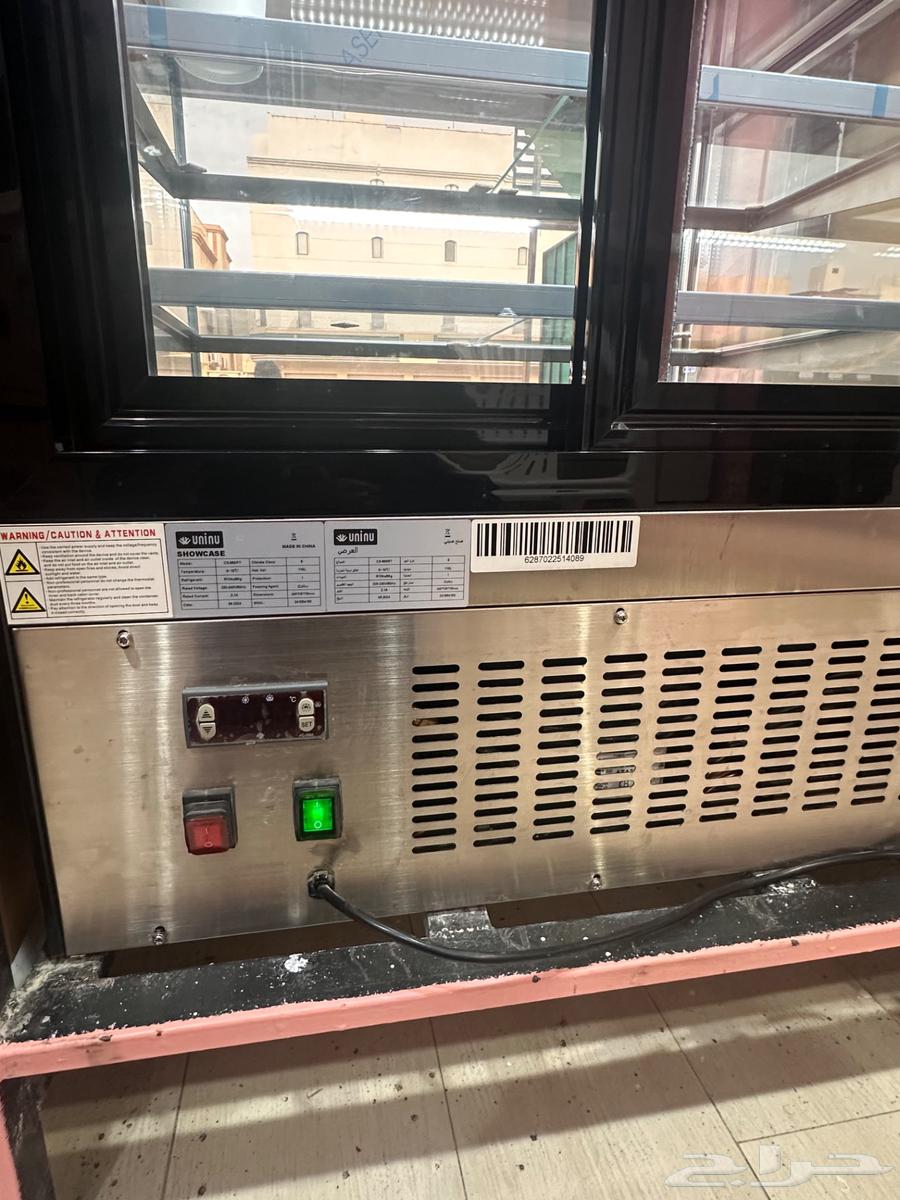 Display refrigerator64387912465537112