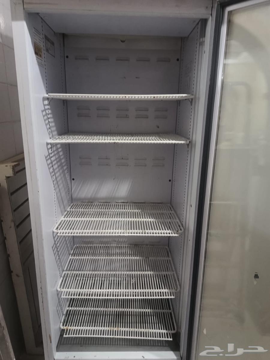 ثلاجه ومكيف وفريزر للبيع64388107110402112