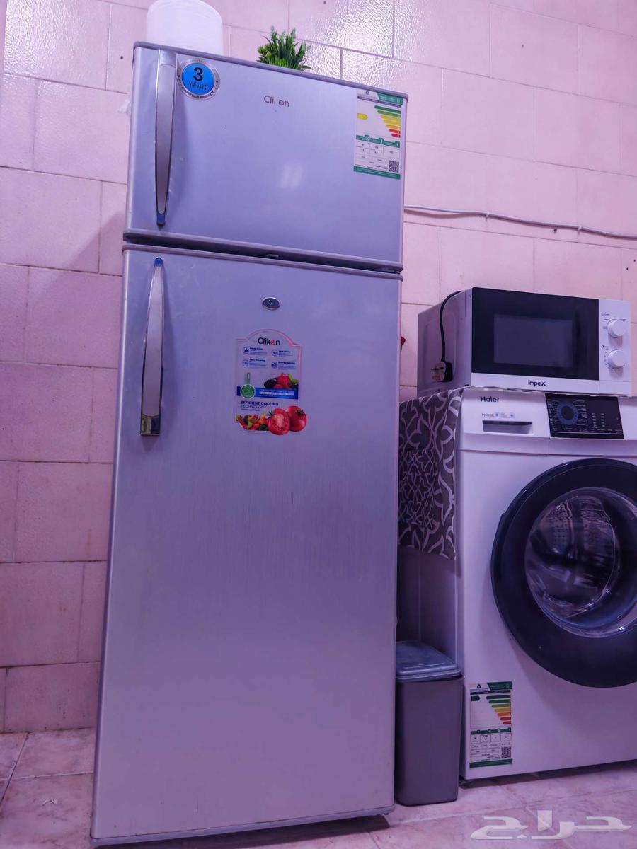 210 LTR Clikon Fridge with 7 months warranty remaining64388591957122112