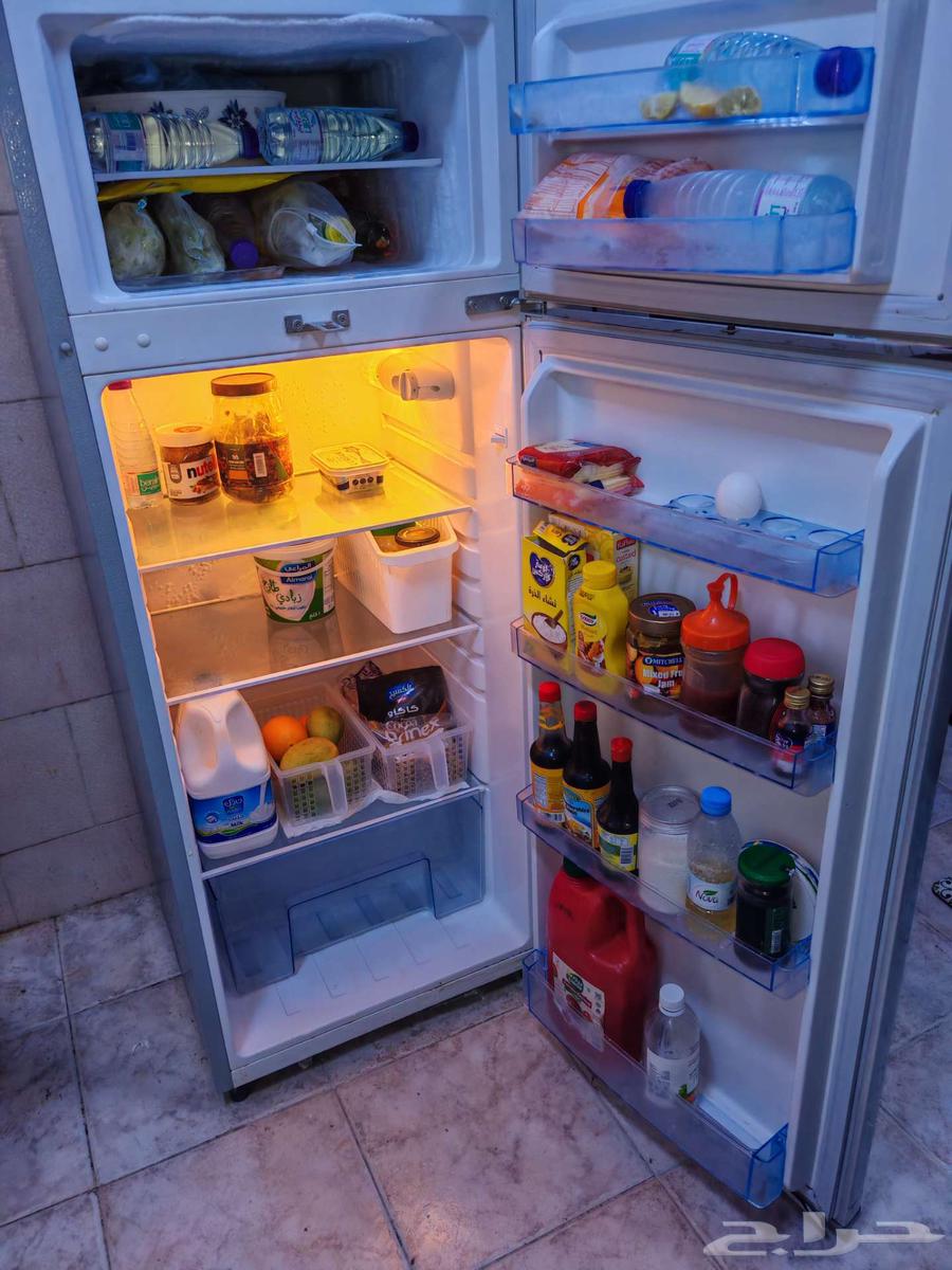 210 LTR Clikon Fridge with 7 months warranty remaining64388591957122111