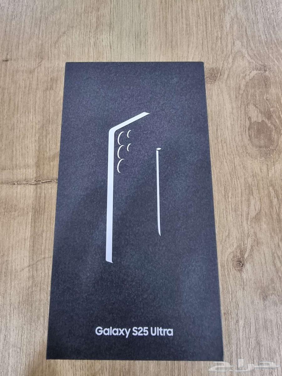 جالكسي S25Ultra الذاكرة 512 بفاتورته من سامسونق64389155369473110