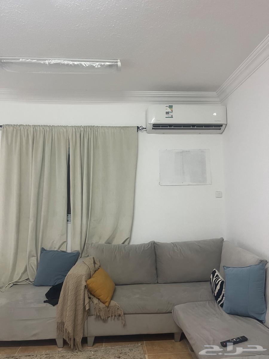 اثاث للبيع نظيف بسعر مناسب مانختلف64389350686850114