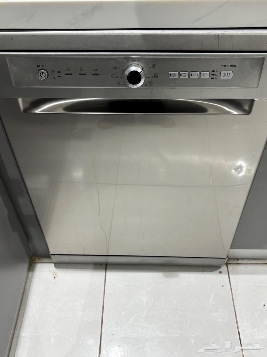 غسالة صحون غسالة مواعين اريستون64390012896513110