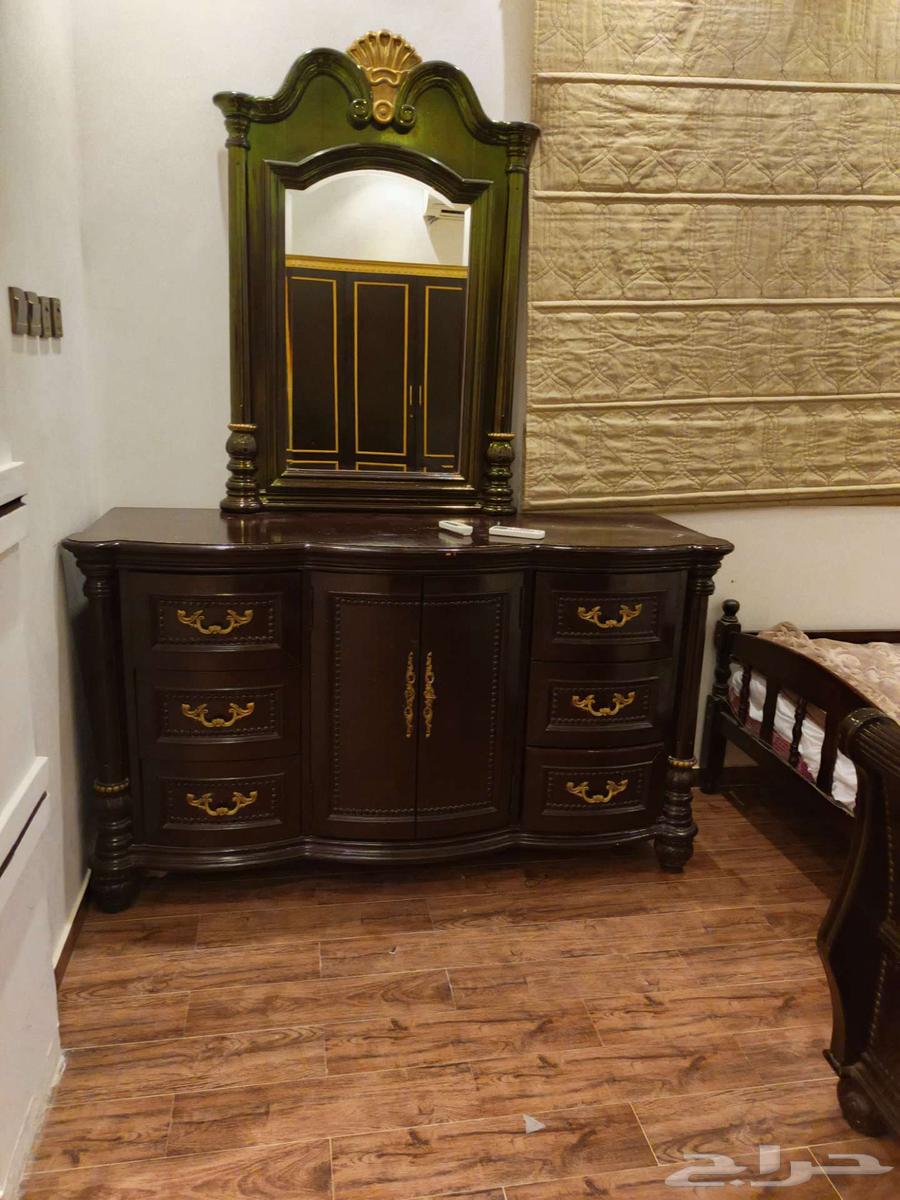 غرفة نوم مستخدمه للبيع64390692409217110