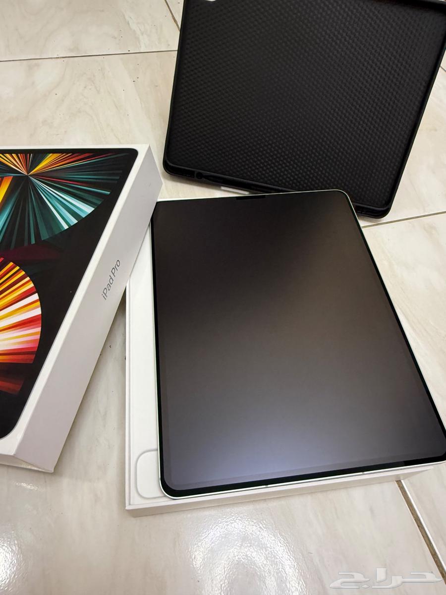 ايباد برو 12.9 فلكي نظيييف64390802392834110