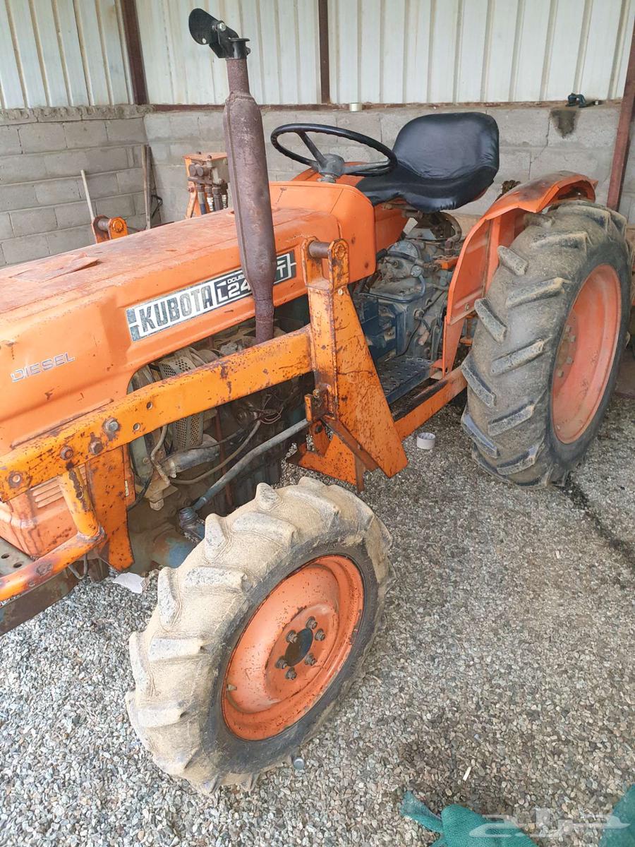 Capota L245 plowing machine in clean condition64536781083395110