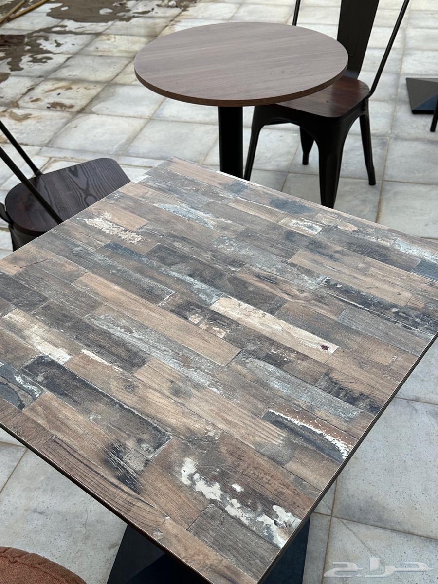 مكينة قهوة وثلاجة عرض وكرسيين64391990269059110