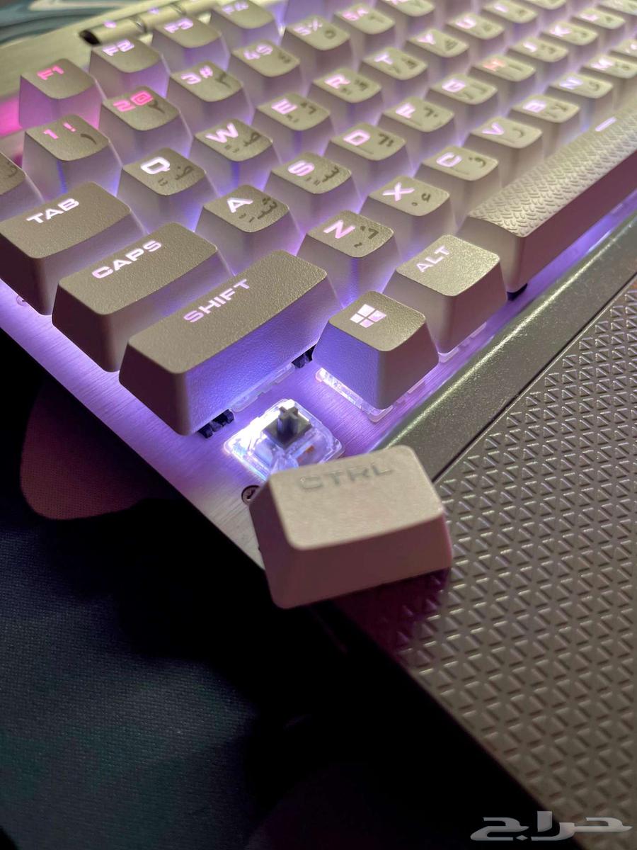 CORSAIR K95 RGB Platinum White Mechanical Keyboard64392223911425113