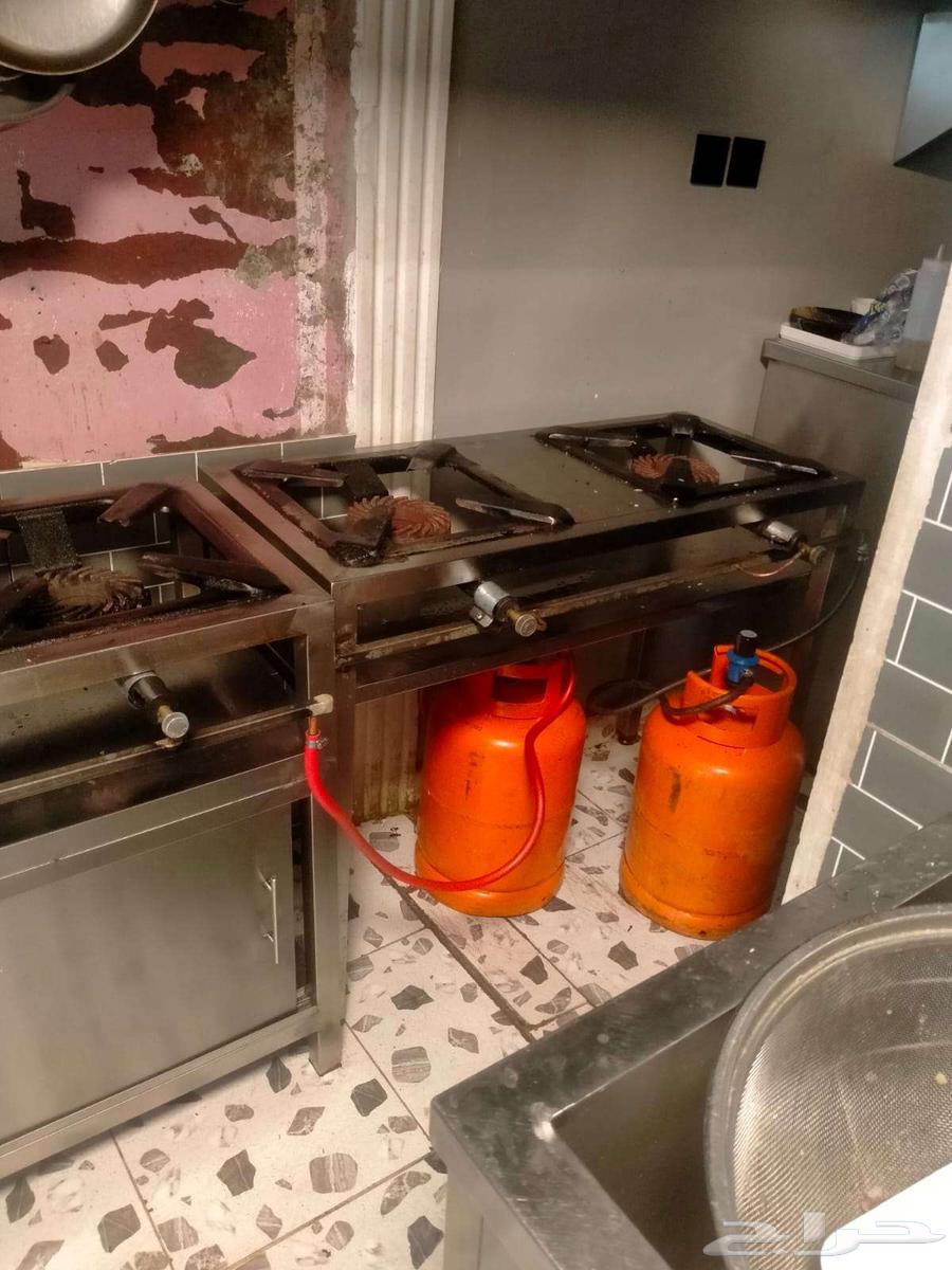 معدات مطعم للبيع64392360676867113