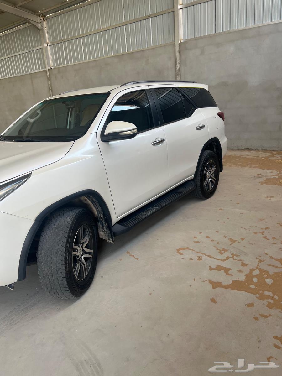 فورتشنر 2016 6 سلندر نضيف64538598754178111