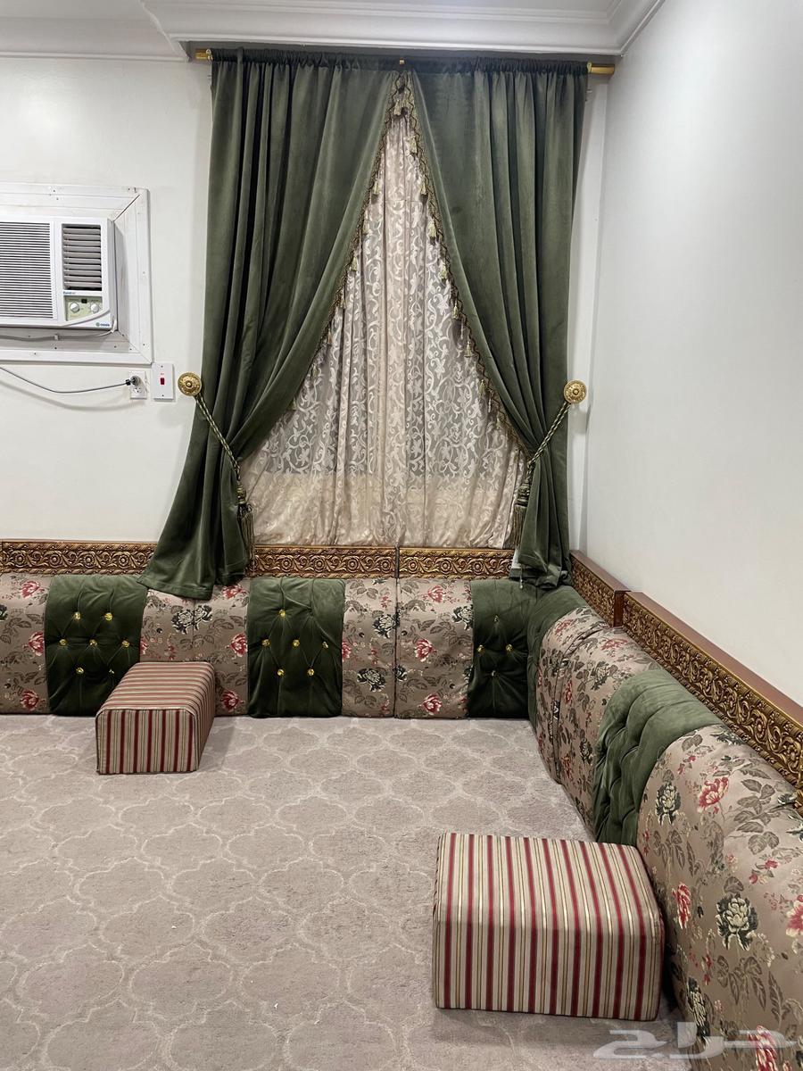 مساند مع ستارة للبيع64393596446082110