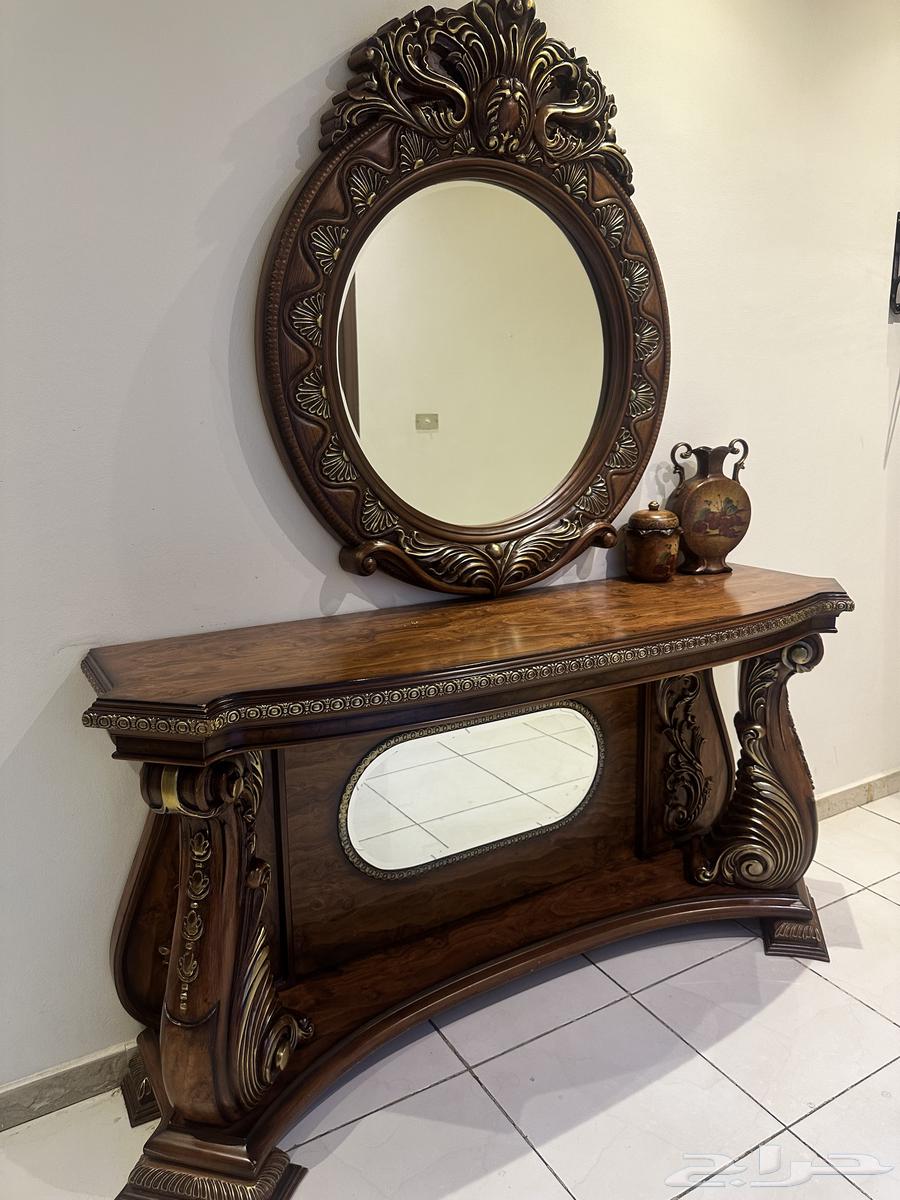 Various items for sale (sofa - tables - chandeliers)64379688971009114