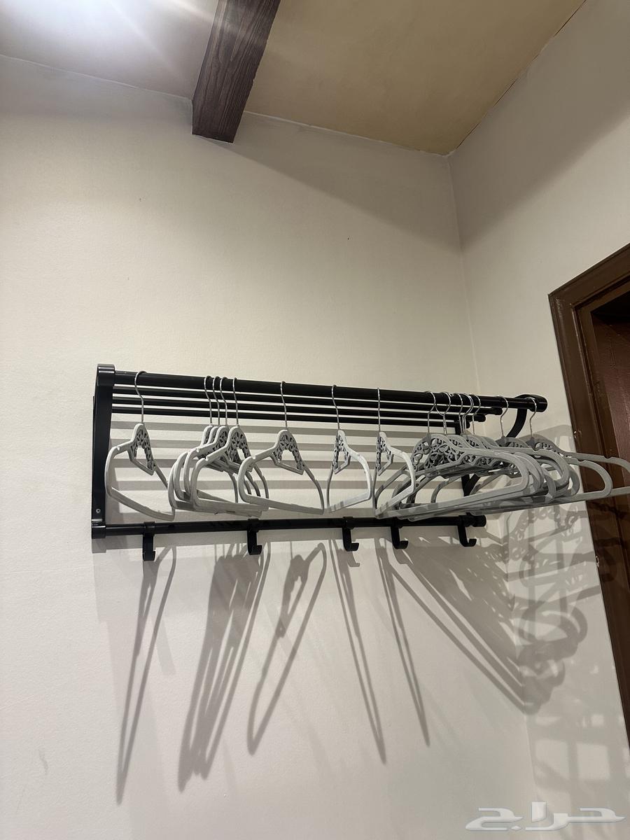 Various items for sale (sofa - tables - chandeliers)64379688971009113