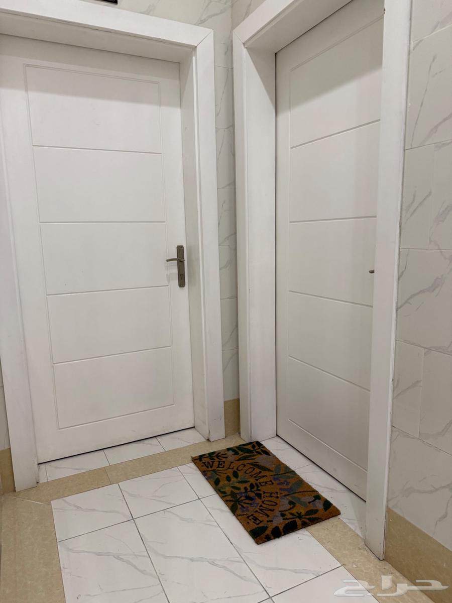 أبواب مع ملحقاتها64381178043906114