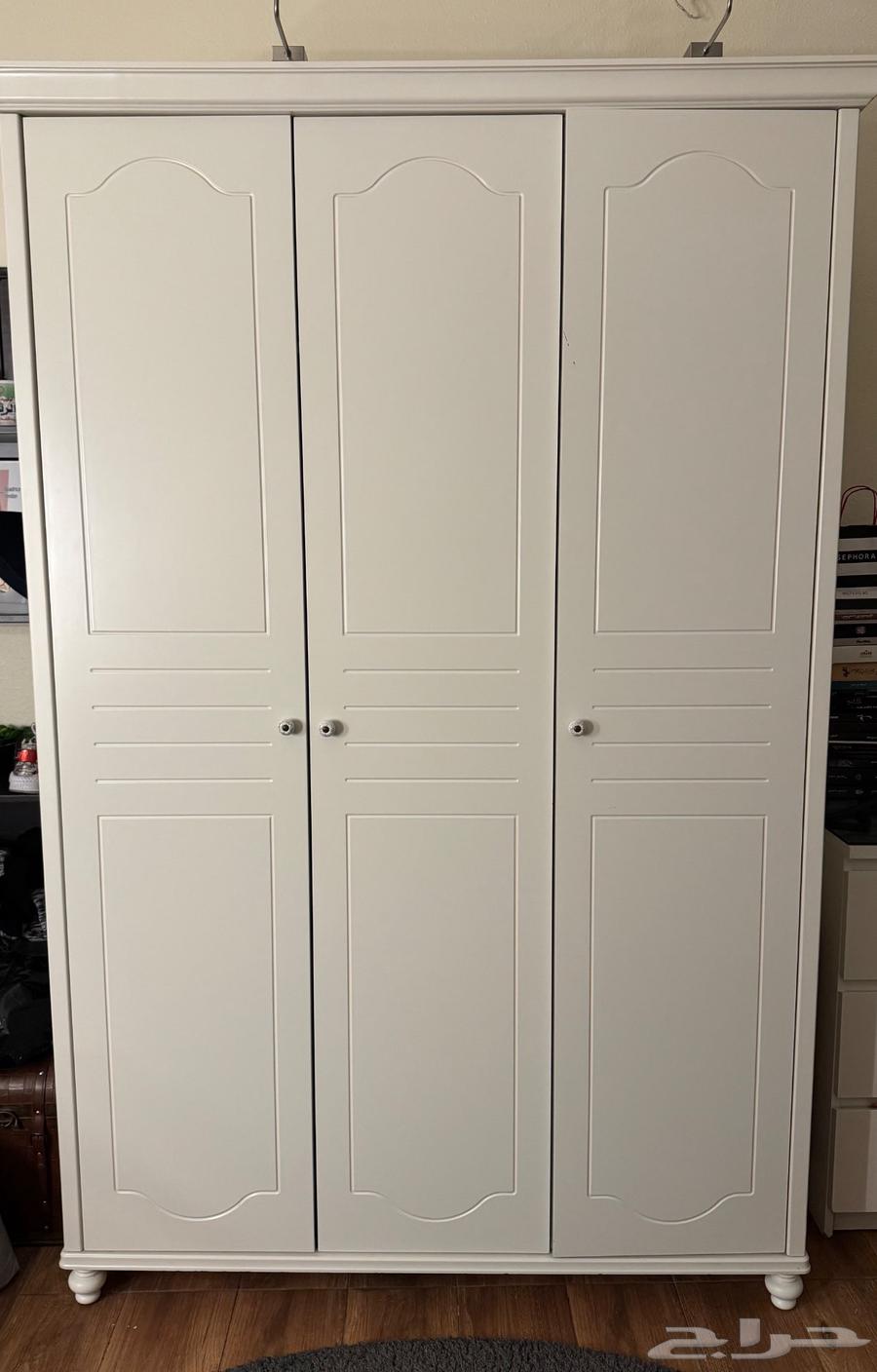 دولاب64392498203266110