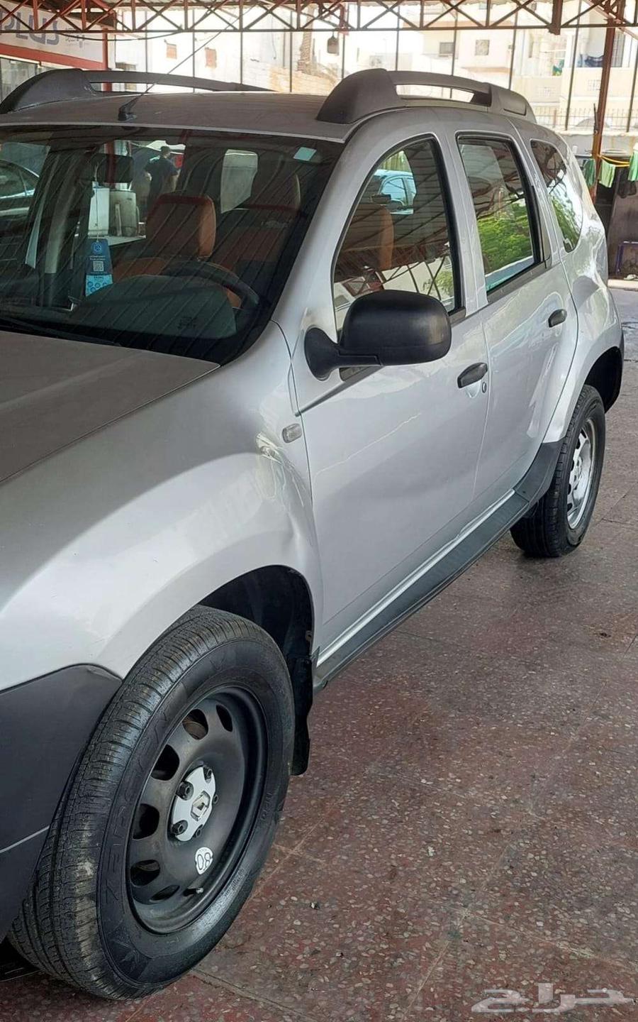 Renault Duster 2013 model automatic transmission recently inspected64525219656578111