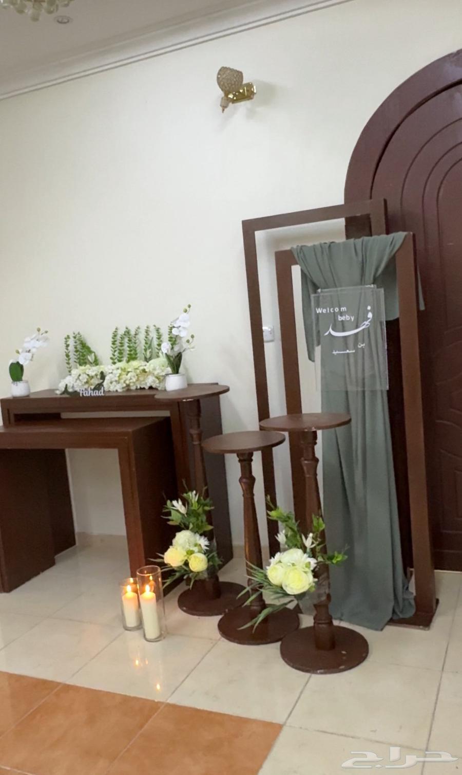 Renting reception tables for events64389280246018110