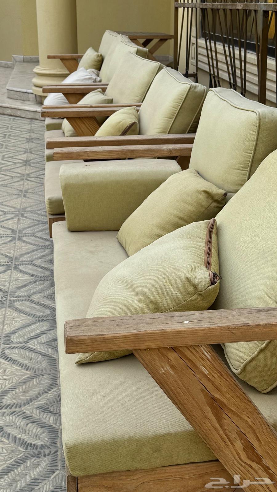 جلسه خارجيه64383857474051110