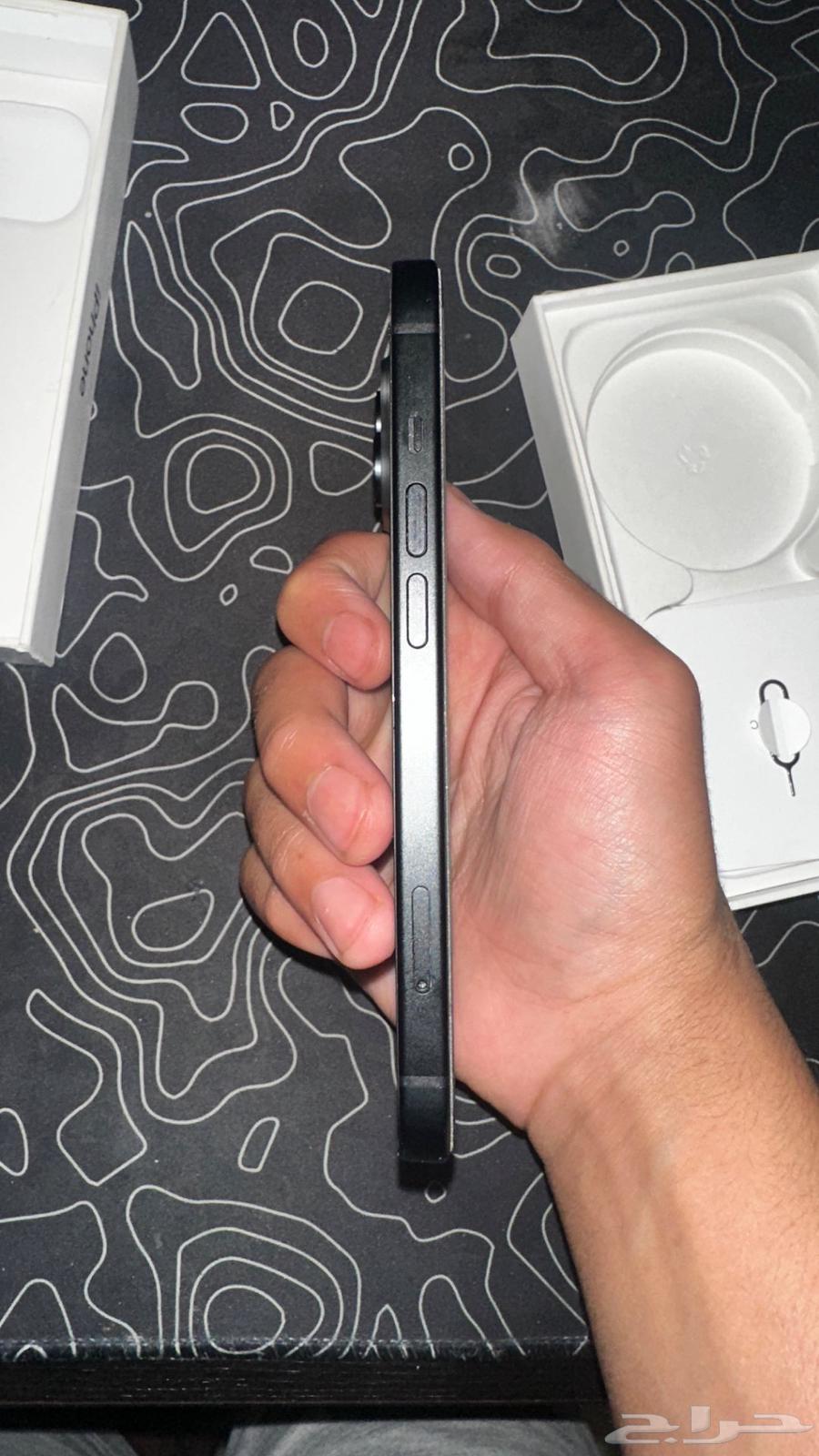 ايفون 1564384745191043113