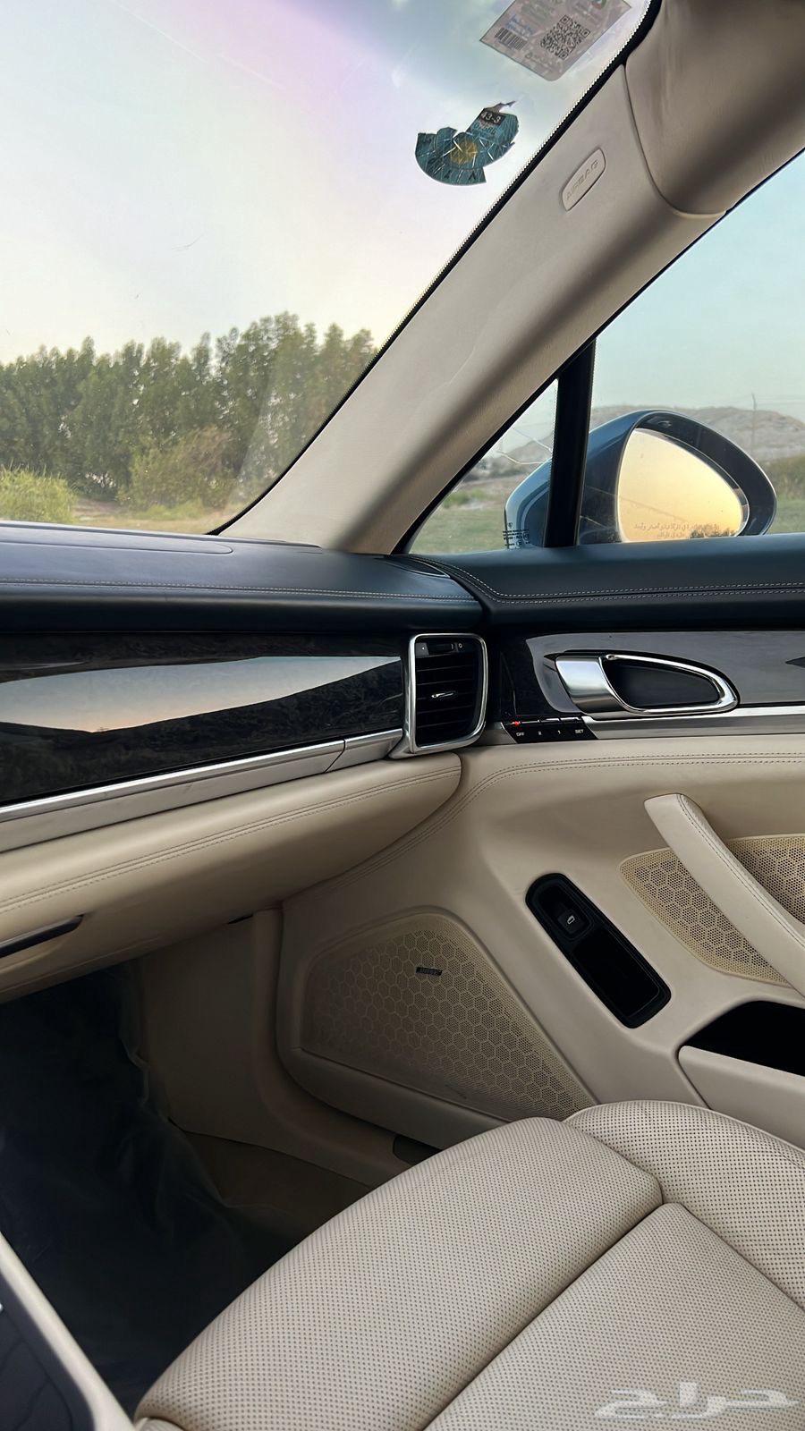 بورش بانميرا64533320607489110