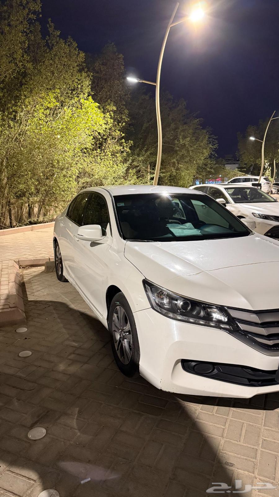 هوندا اكورد 201664534457071234114