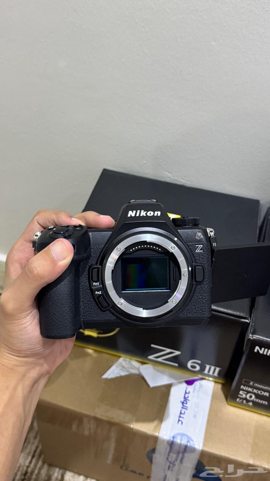 كاميرا نيكون z6iii وعدسة 50mm 1.4 استخدام قليل جدا64388702251651112