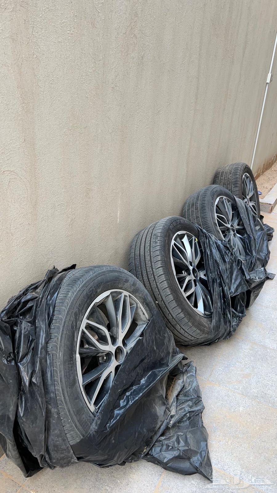 طقم جنوط وكالة K5 2023 (3 جنوط   وحدة جديدة) بالكفرات64536320973185114