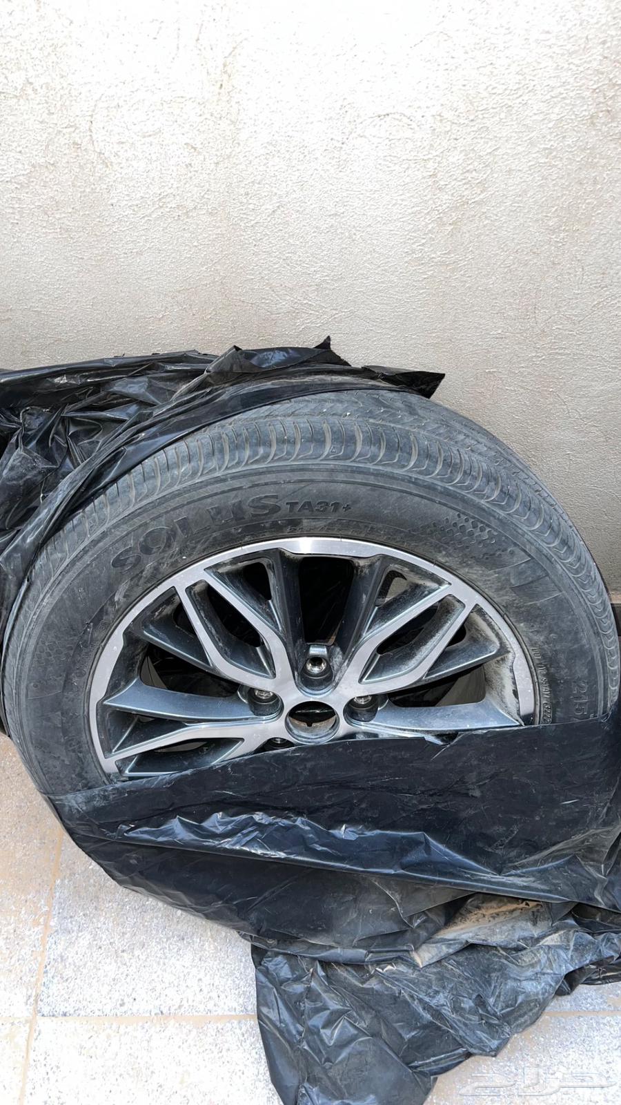 طقم جنوط وكالة K5 2023 (3 جنوط   وحدة جديدة) بالكفرات64536320973185110