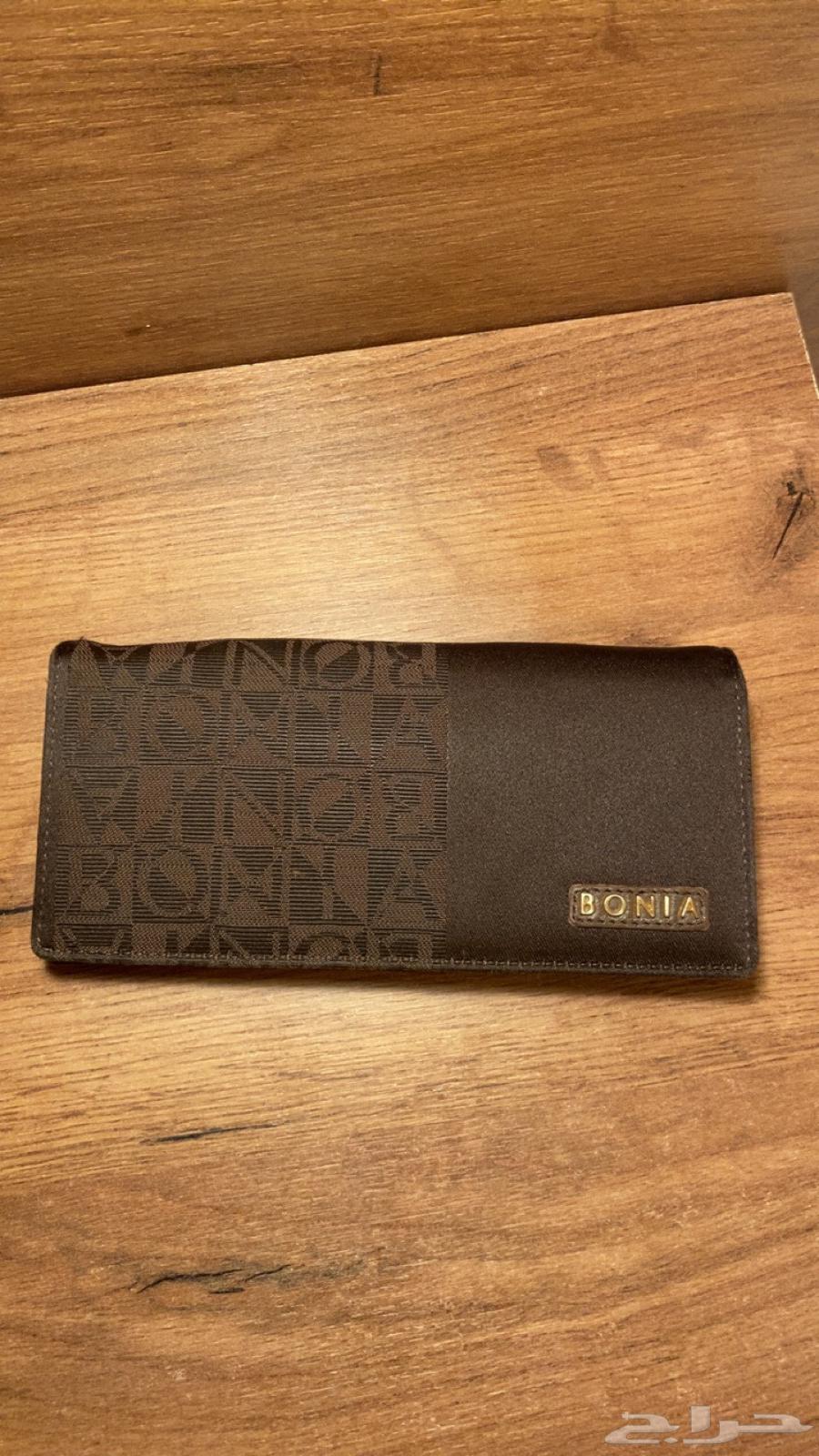 شنطه نسائيه64390623927682112