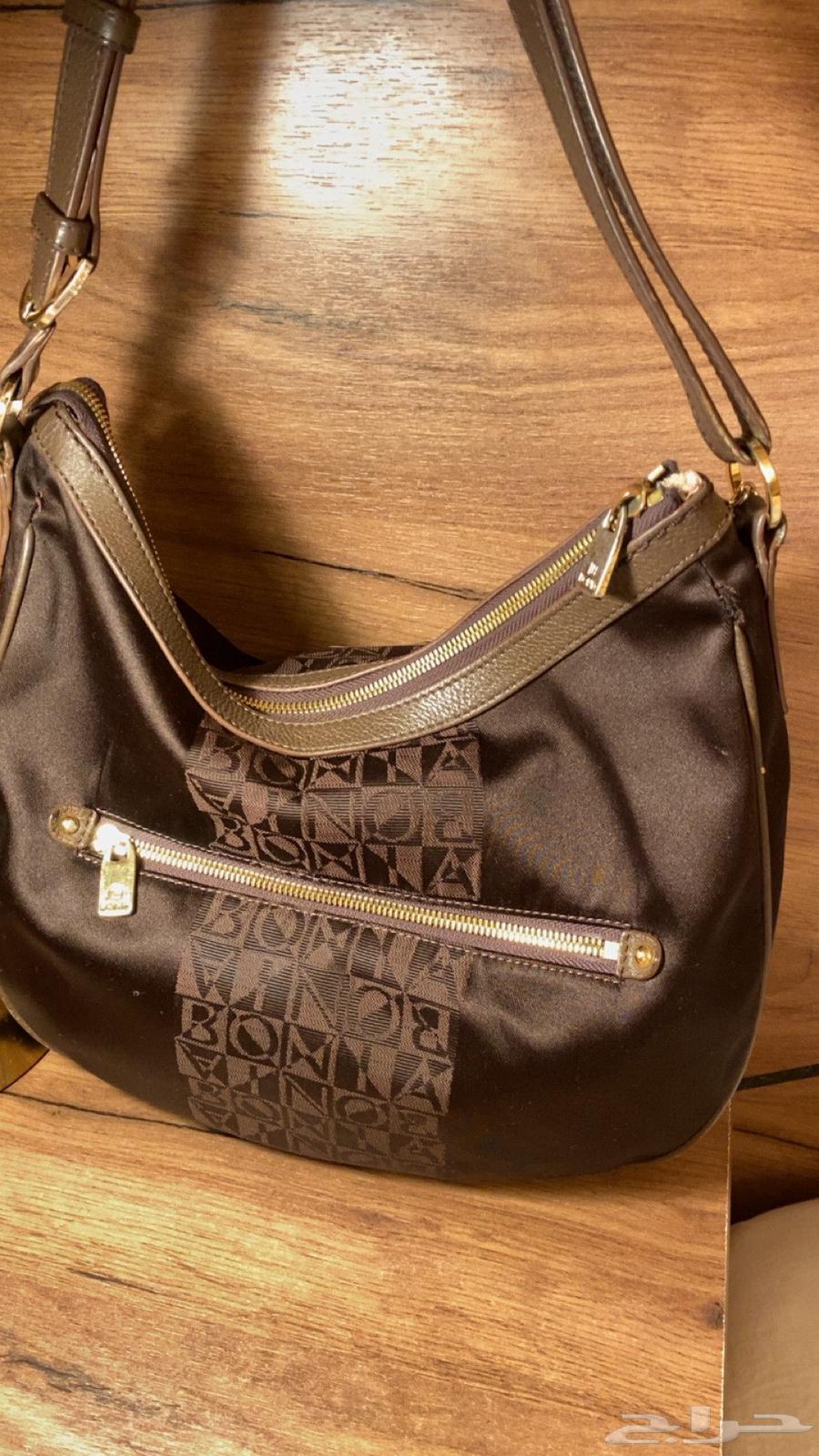 شنطه نسائيه64390623927682111